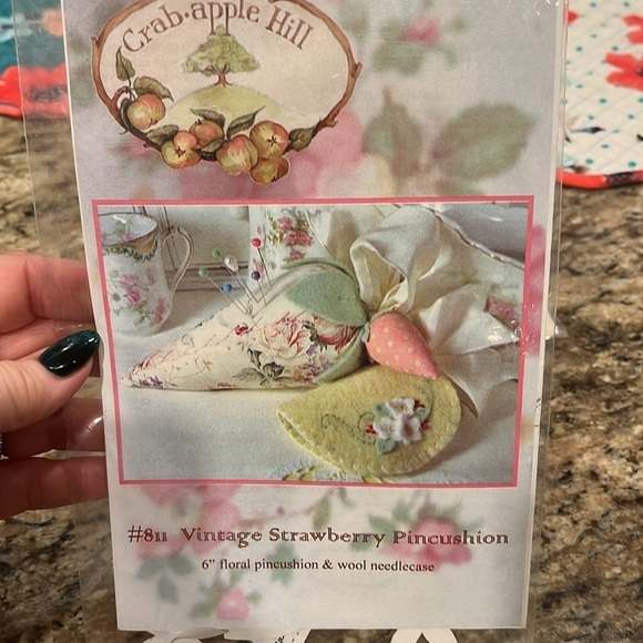 Five 5 Stitching Crafts Patterns Crabapple Hill Pincushion Heart Sampler Thistle - Picture 6 of 11